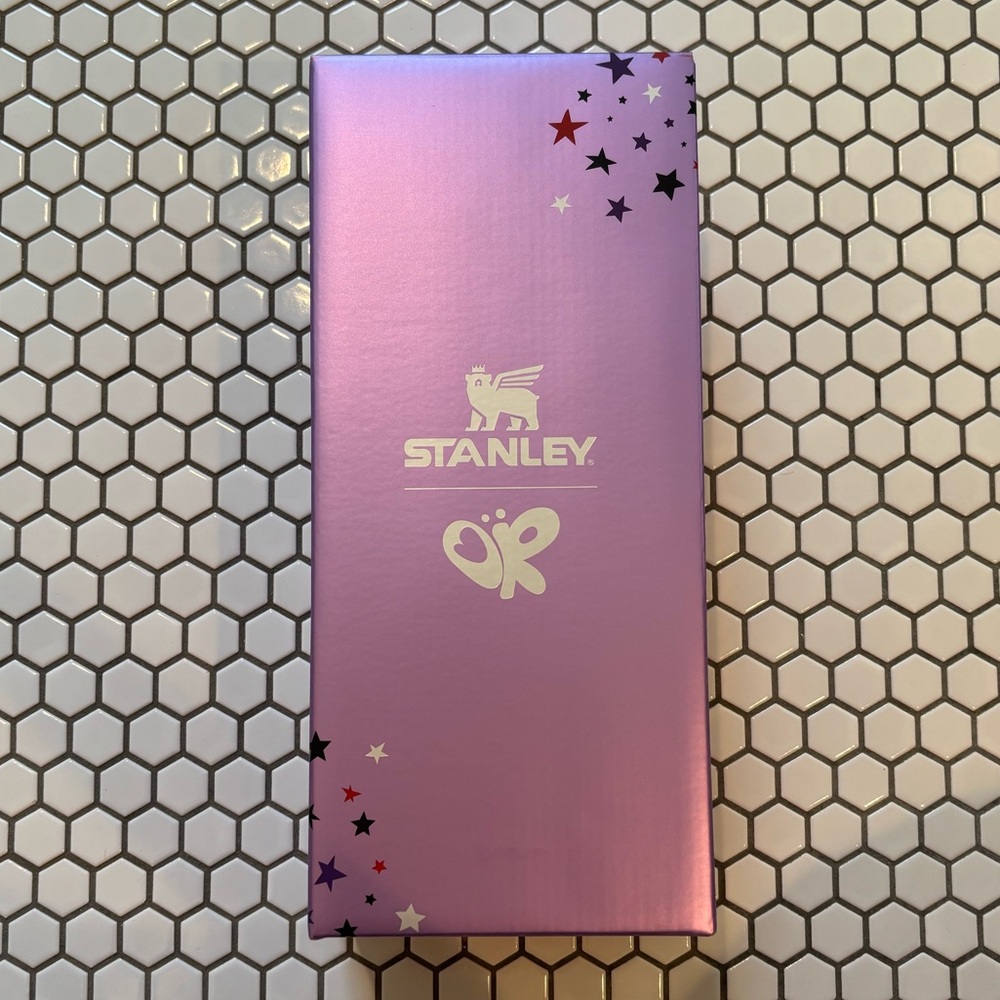 New Stanley x Olivia Rodrigo Quencher H2.O FlowState™ Tumbler | 40 OZ